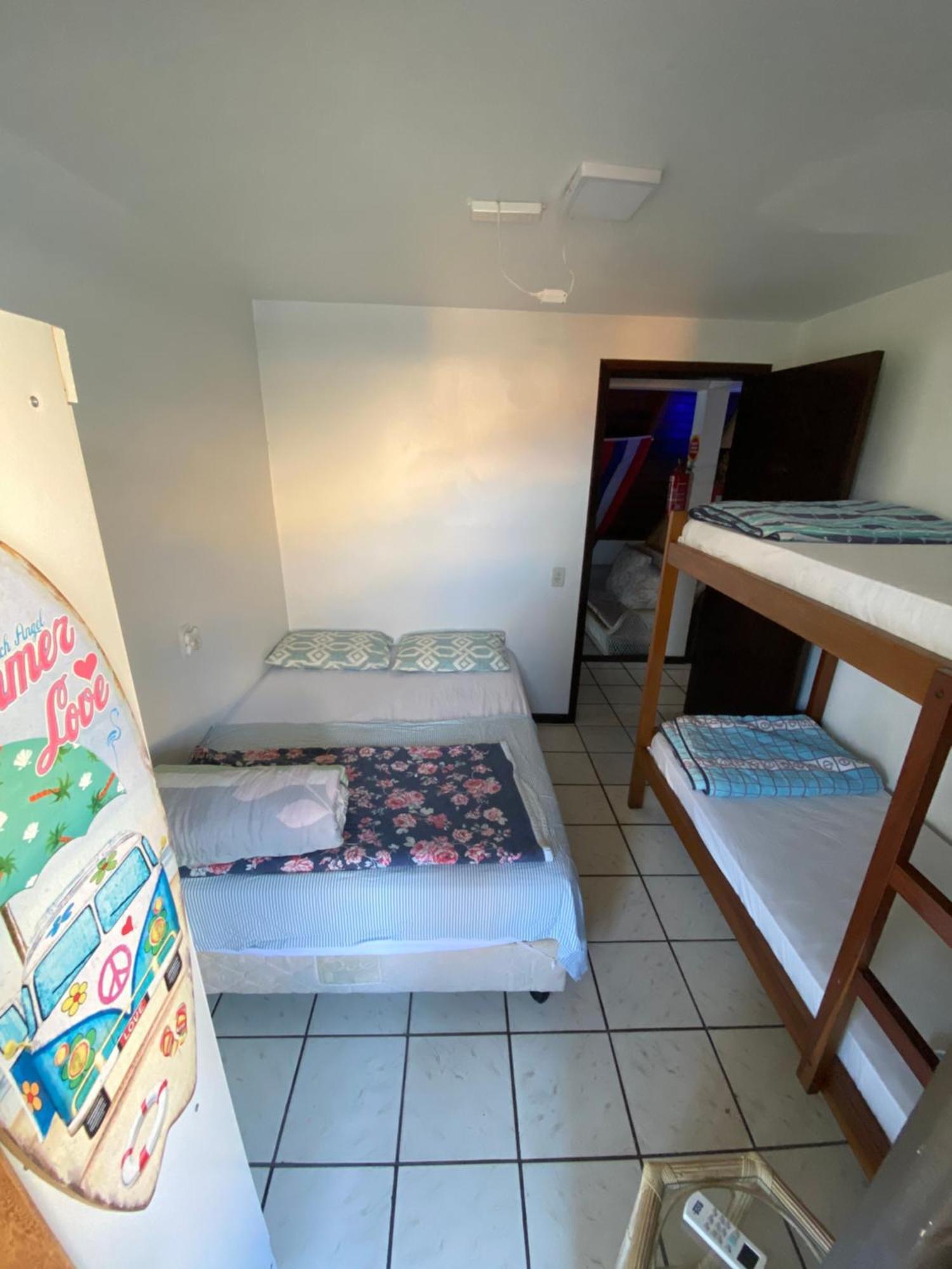 Quatro Ilhas Beach Hostel Bombinhas Bagian luar foto