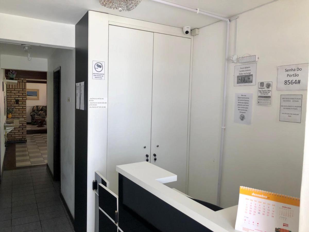 Quatro Ilhas Beach Hostel Bombinhas Bagian luar foto