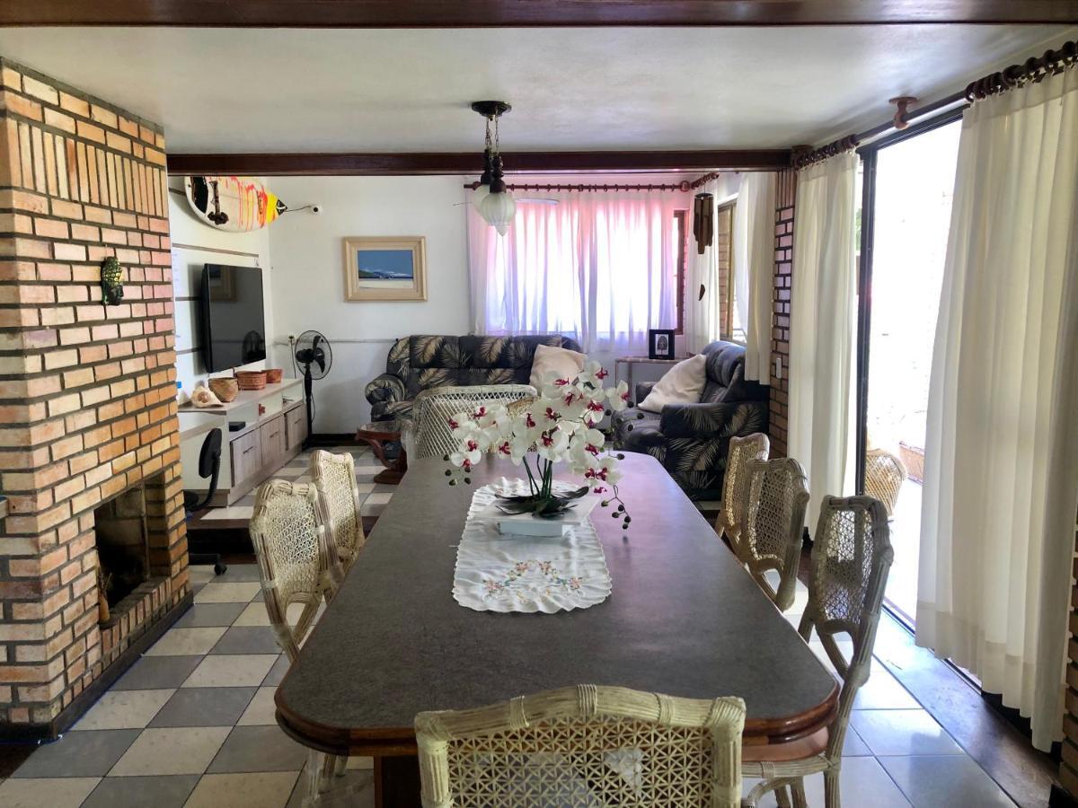 Quatro Ilhas Beach Hostel Bombinhas Bagian luar foto