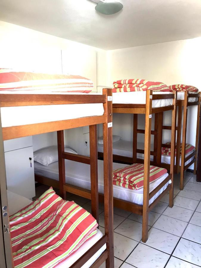 Quatro Ilhas Beach Hostel Bombinhas Bagian luar foto